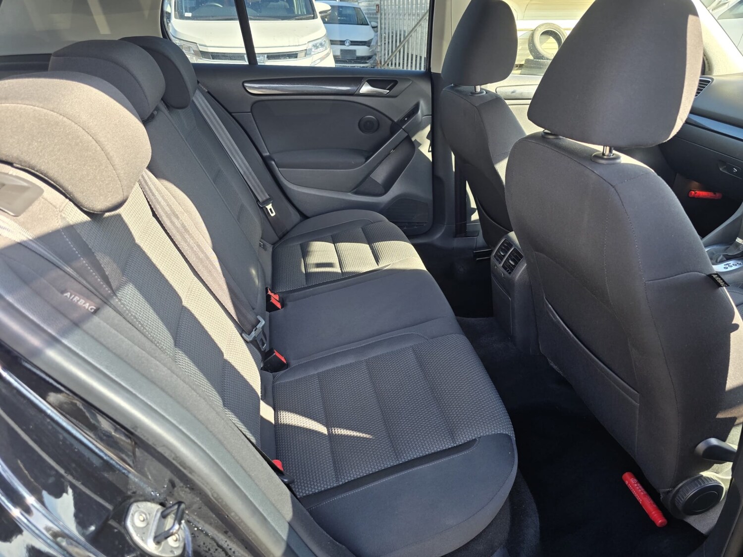 Used Volkswagen Golf 2011 for sale - 77729842: Photo 15