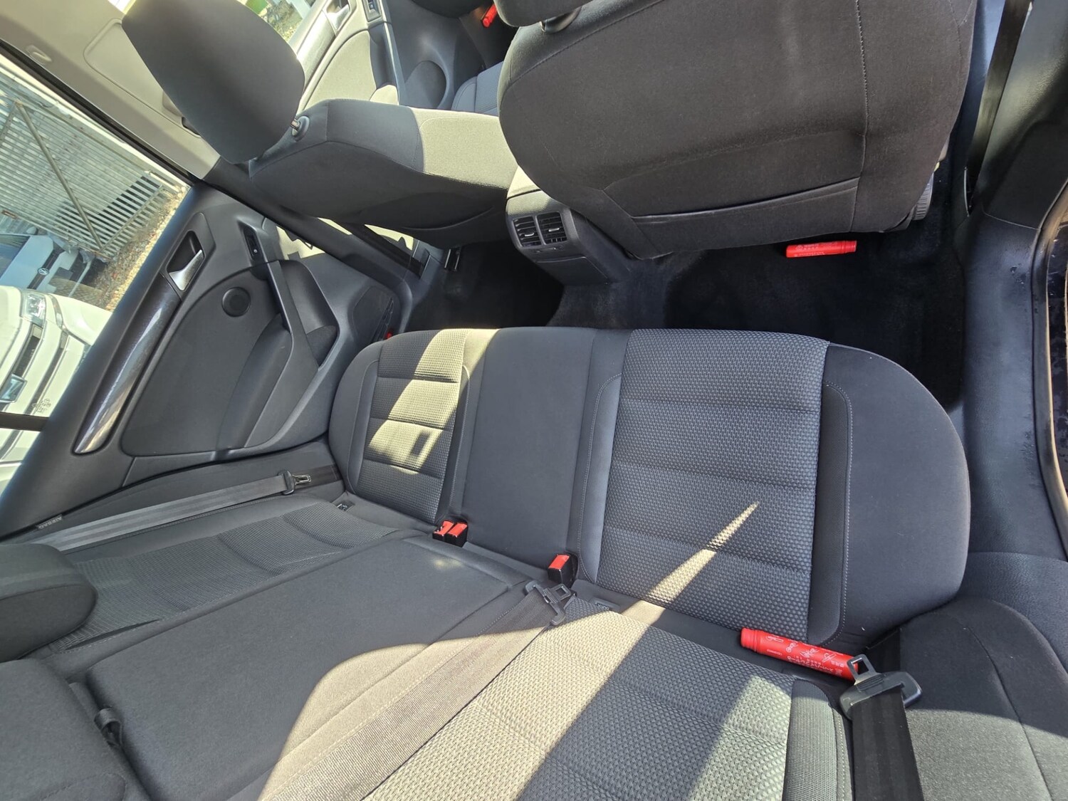 Used Volkswagen Golf 2011 for sale - 77729842: Photo 19