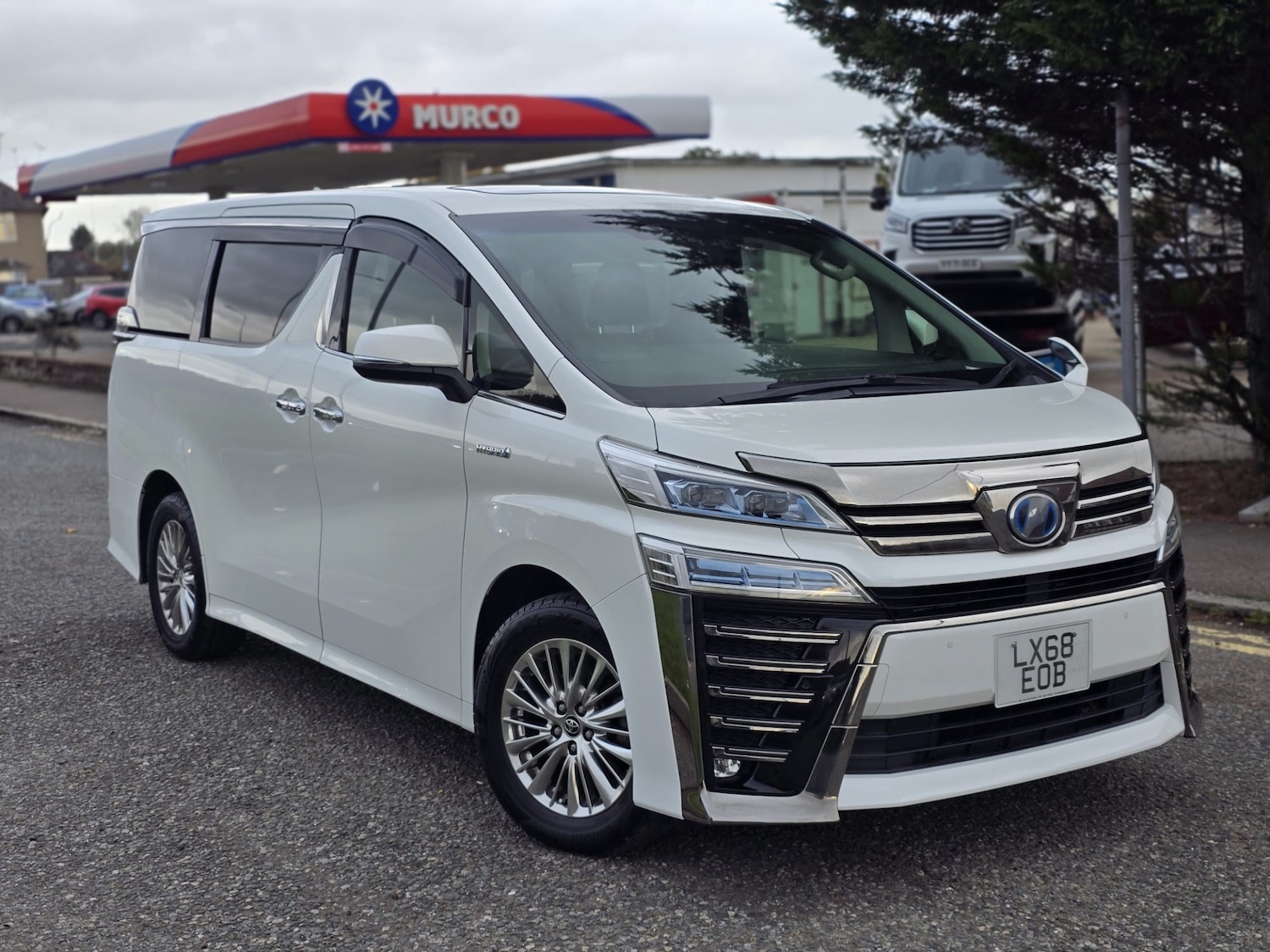 Used Toyota Vellfire 2018 for sale - 76463982: Photo 1