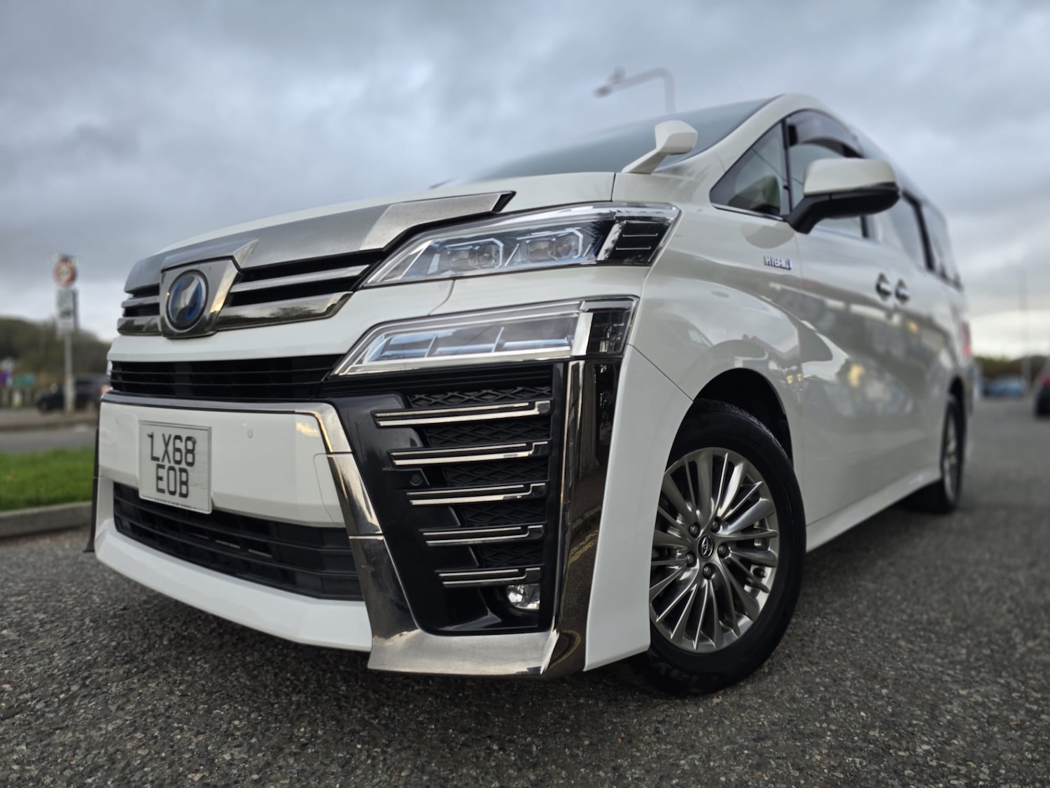 Used Toyota Vellfire 2018 for sale - 76463982: Photo 10