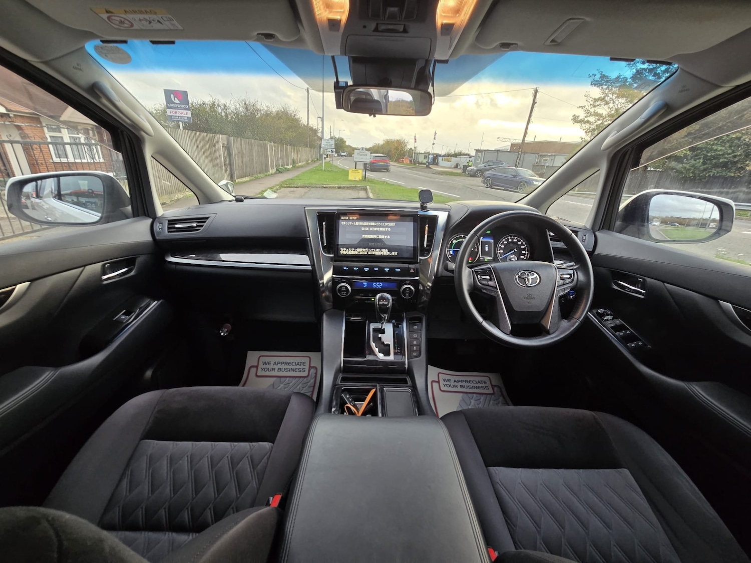 Used Toyota Vellfire 2018 for sale - 76463982: Photo 25