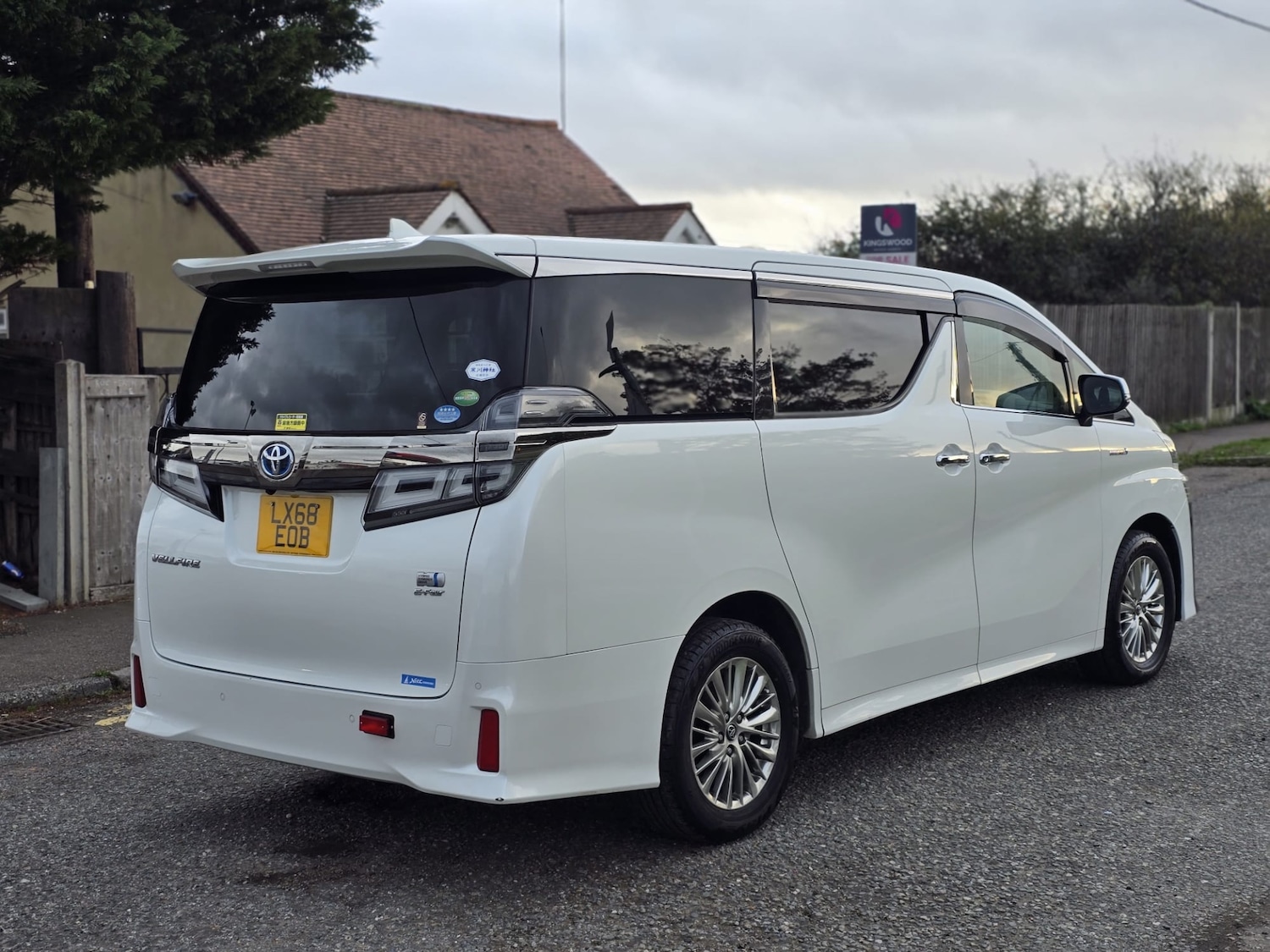 Used Toyota Vellfire 2018 for sale - 76463982: Photo 3