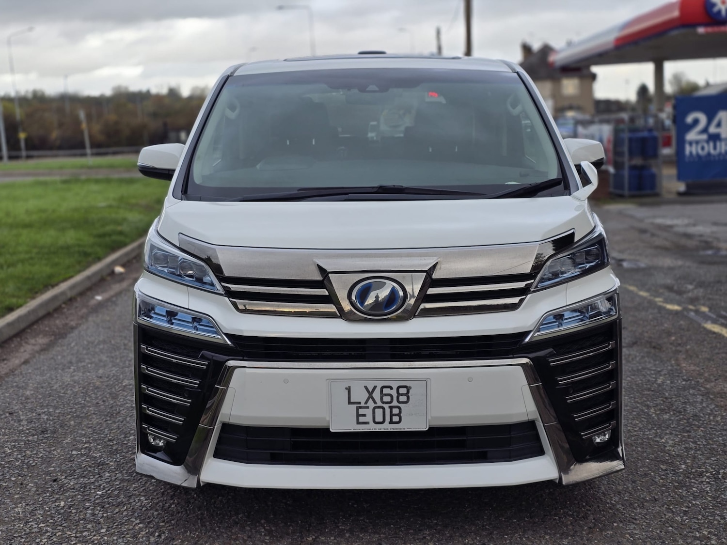 Used Toyota Vellfire 2018 for sale - 76463982: Photo 5
