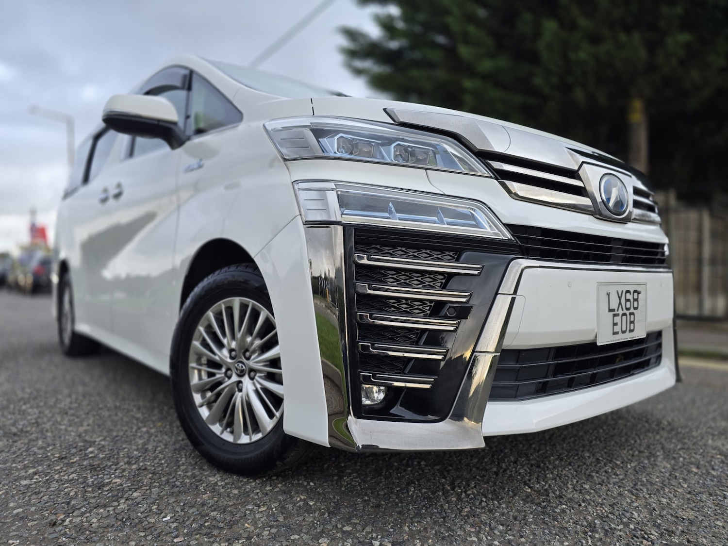 Used Toyota Vellfire 2018 for sale - 76463982: Photo 9