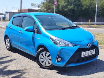 Used Toyota Yaris 2018 for sale - 79184746: Photo