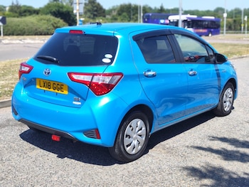 Used Toyota Yaris 2018 for sale - 79184746: Photo