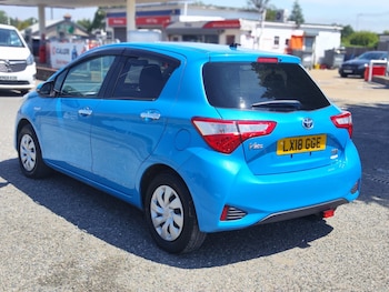 Used Toyota Yaris 2018 for sale - 79184746: Photo