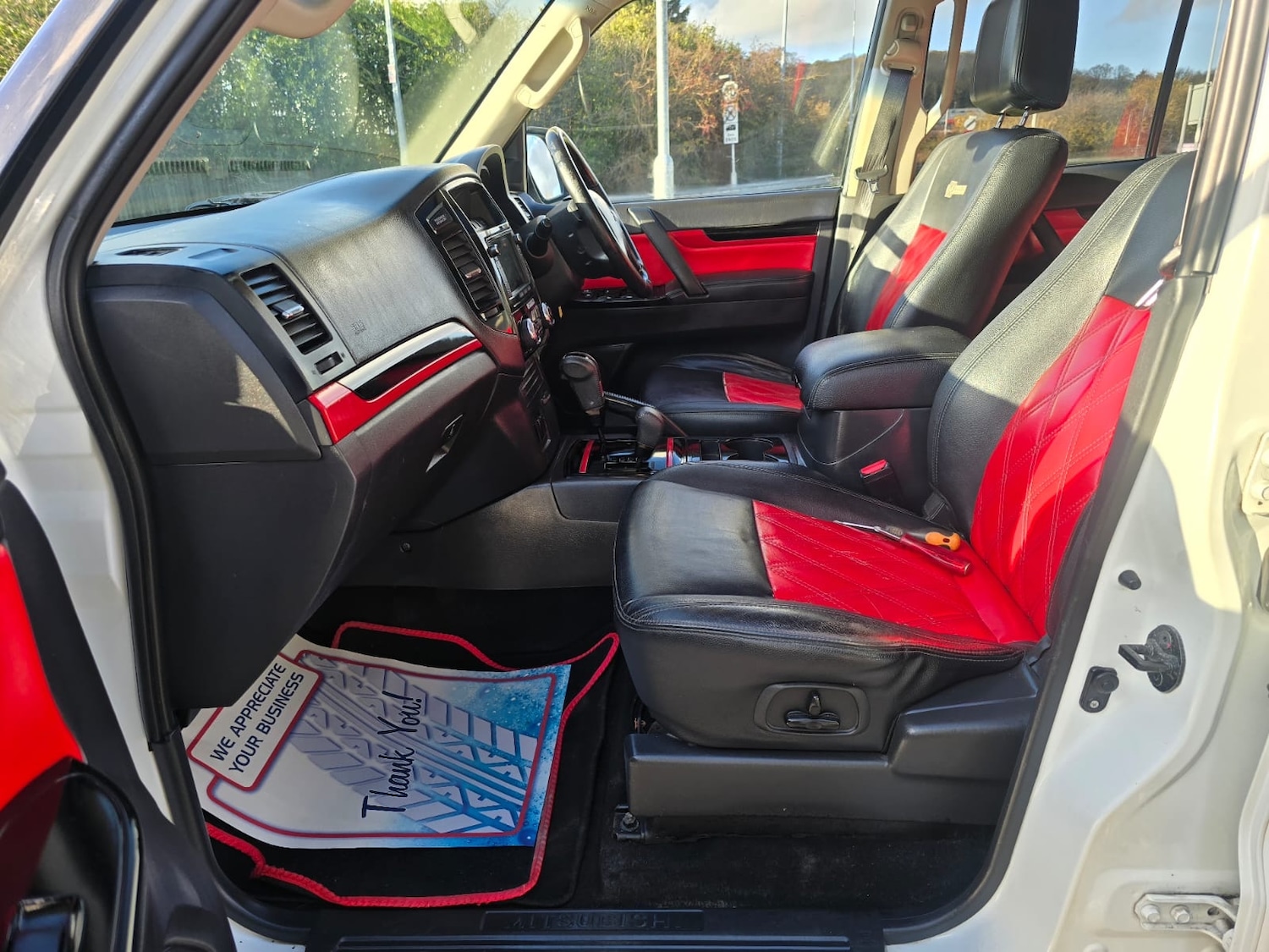 Used Mitsubishi Shogun 2016 for sale - 76778131: Photo 14