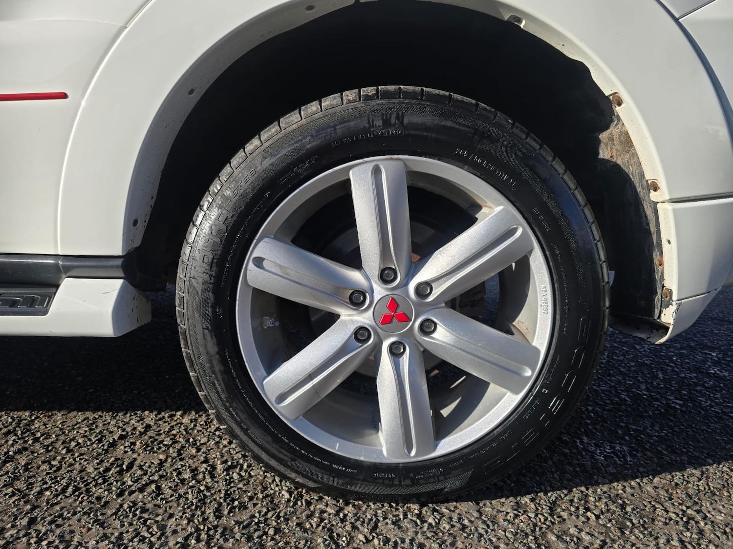 Used Mitsubishi Shogun 2016 for sale - 76778131: Photo 33