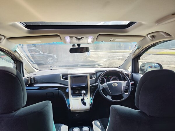 Used Toyota Vellfire 2011 for sale - 75295783: Photo 14