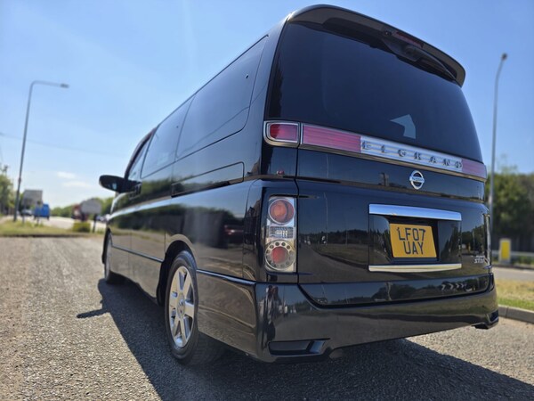 Used Nissan Elgrand 2021 for sale - 74614781: Photo 12