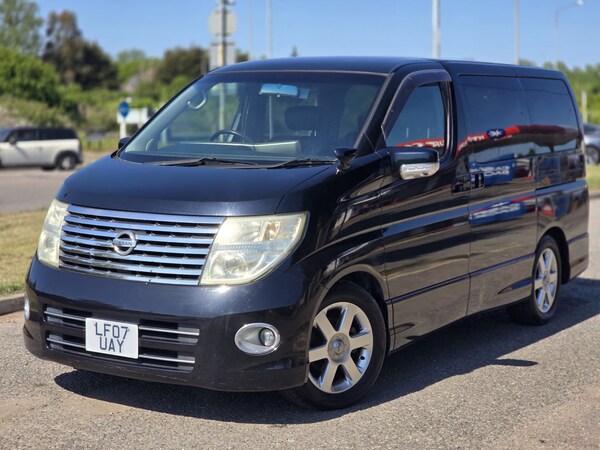 Used Nissan Elgrand 2021 for sale - 74614781: Photo 2