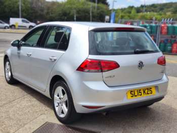 Used Volkswagen Golf 2015 for sale - 75262122: Photo