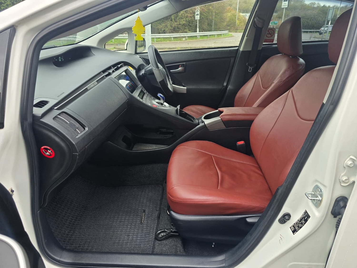 Used Toyota Prius 2022 for sale - 76542535: Photo 14