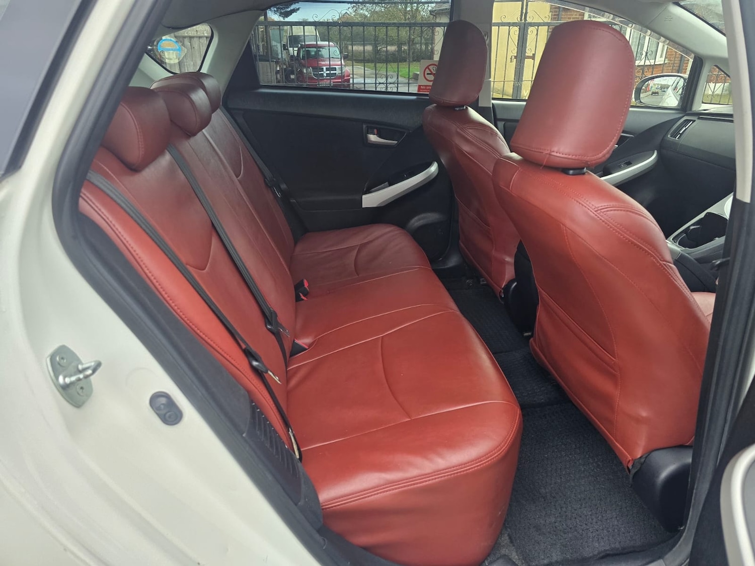 Used Toyota Prius 2022 for sale - 76542535: Photo 15