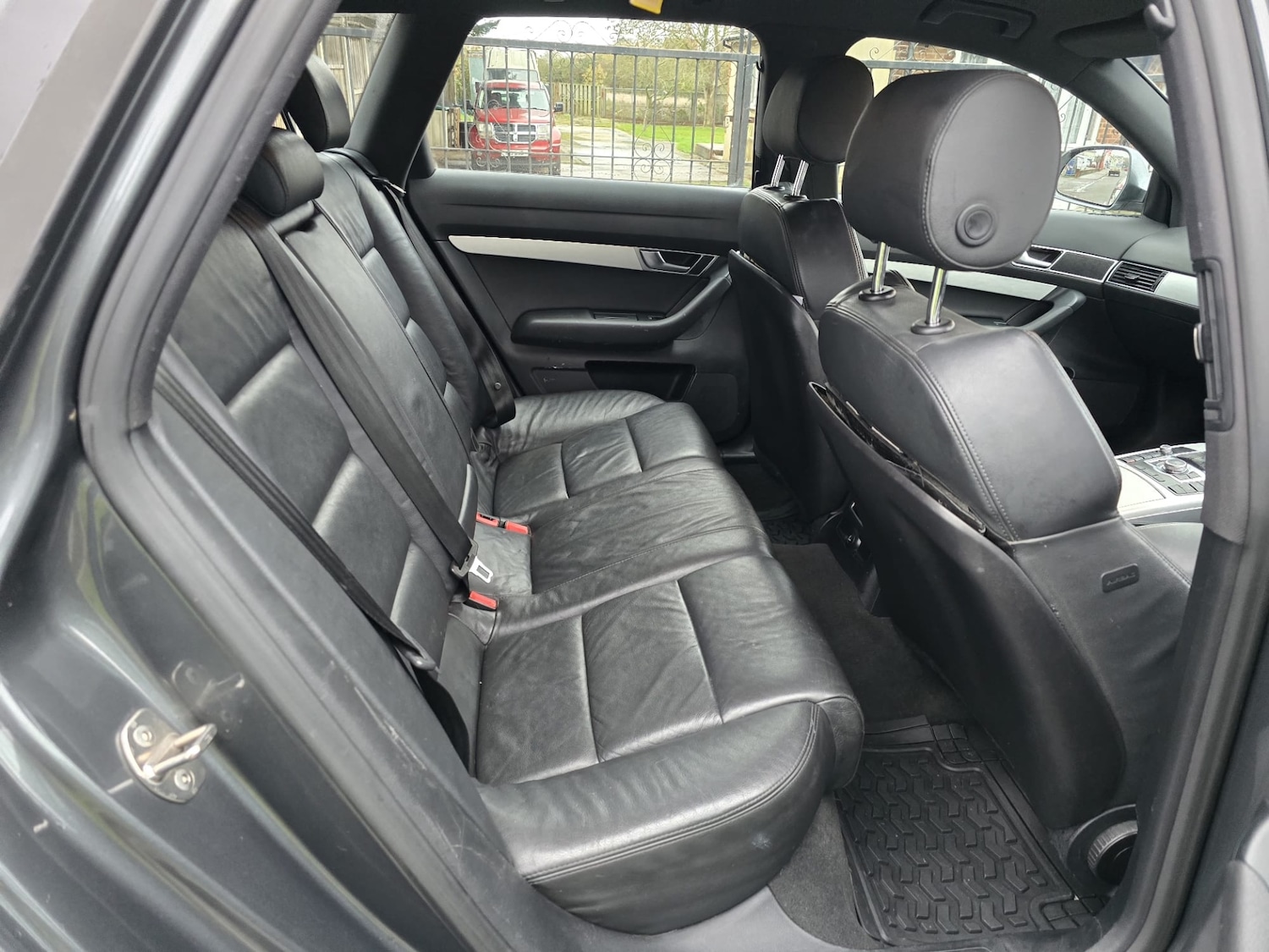 Used Audi A6 2011 for sale - 76763358: Photo 15