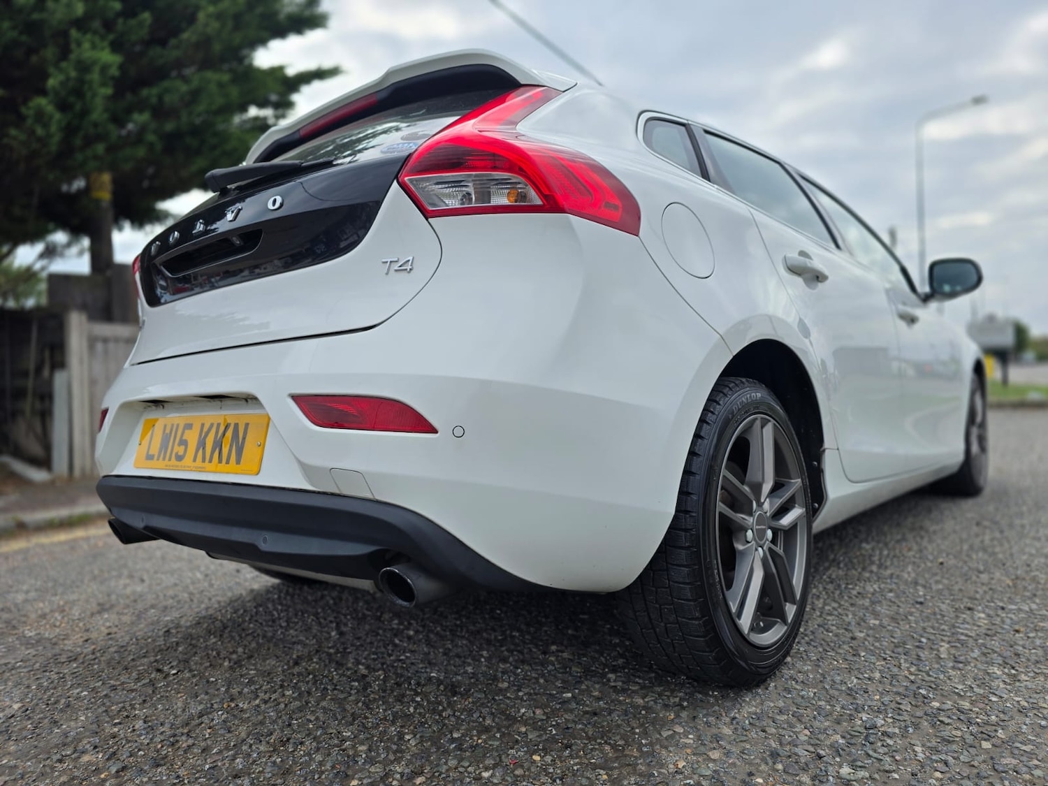 Used Volvo V40 2015 for sale - 76078064: Photo 11