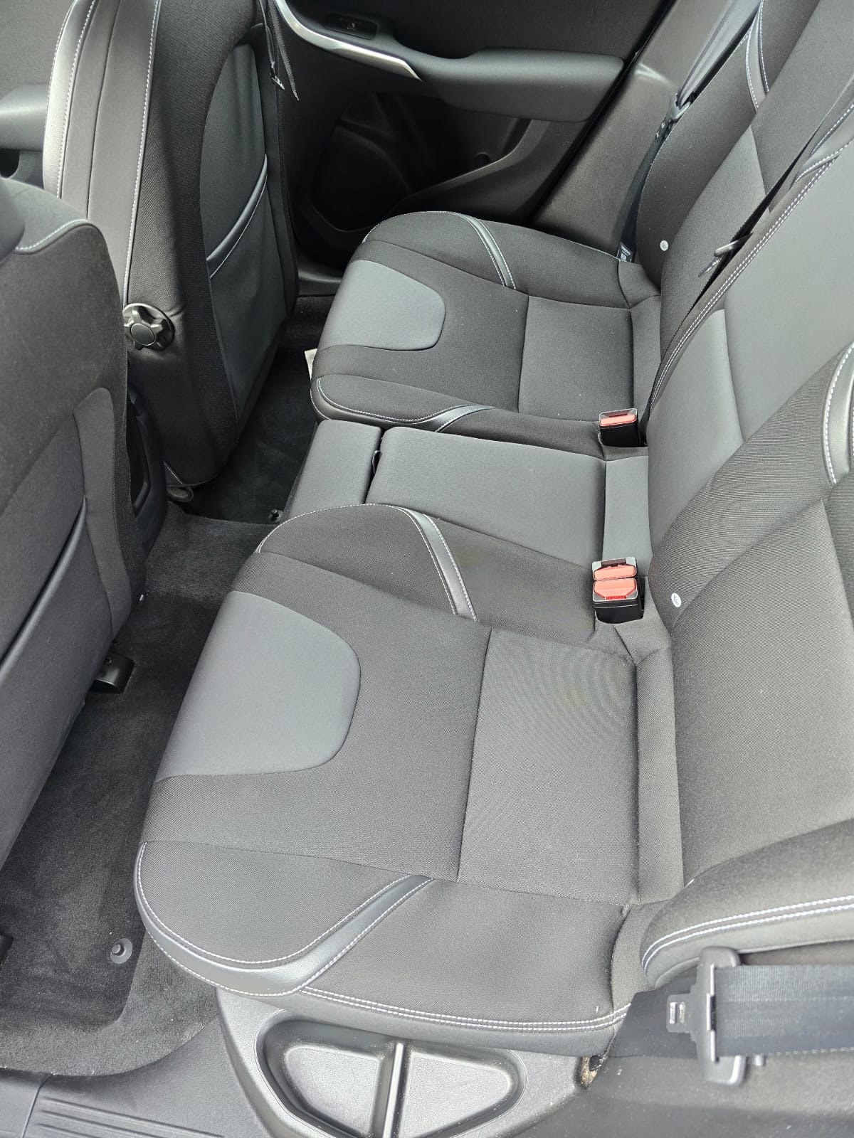 Used Volvo V40 2015 for sale - 76078064: Photo 20