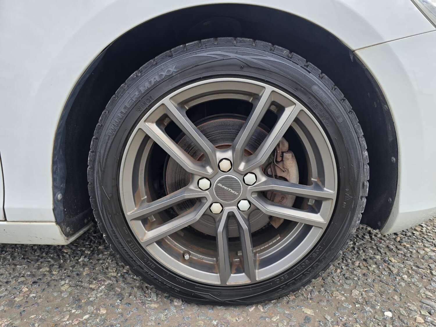 Used Volvo V40 2015 for sale - 76078064: Photo 27