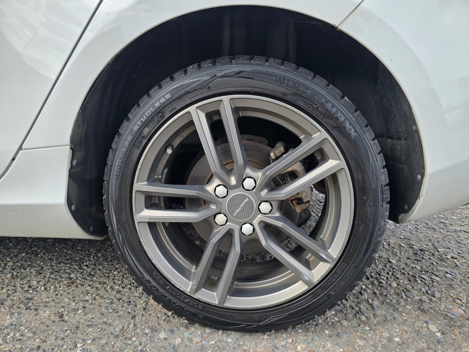 Used Volvo V40 2015 for sale - 76078064: Photo 29