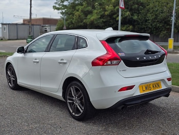 Used Volvo V40 2015 for sale - 76078064: Photo 4