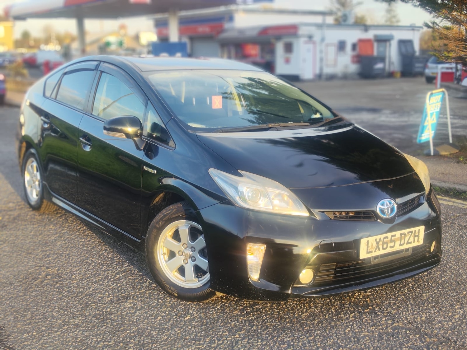 Used Toyota Prius 2015 for sale - 76847023: Photo 1