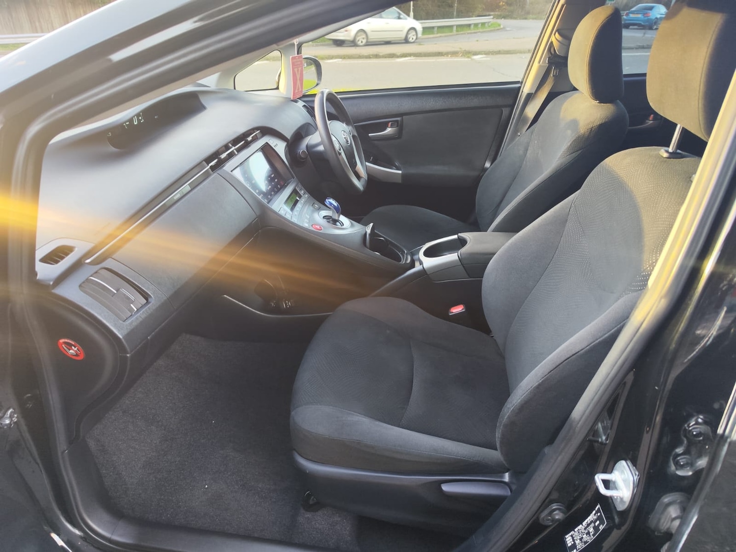 Used Toyota Prius 2015 for sale - 76847023: Photo 10