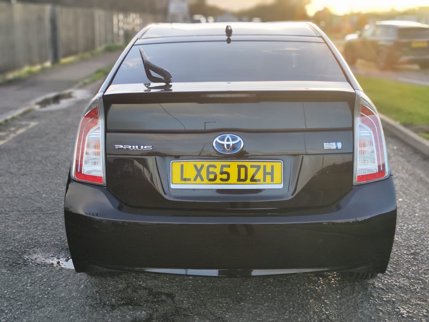 Used Toyota Prius 2015 for sale - 76847023: Photo 8