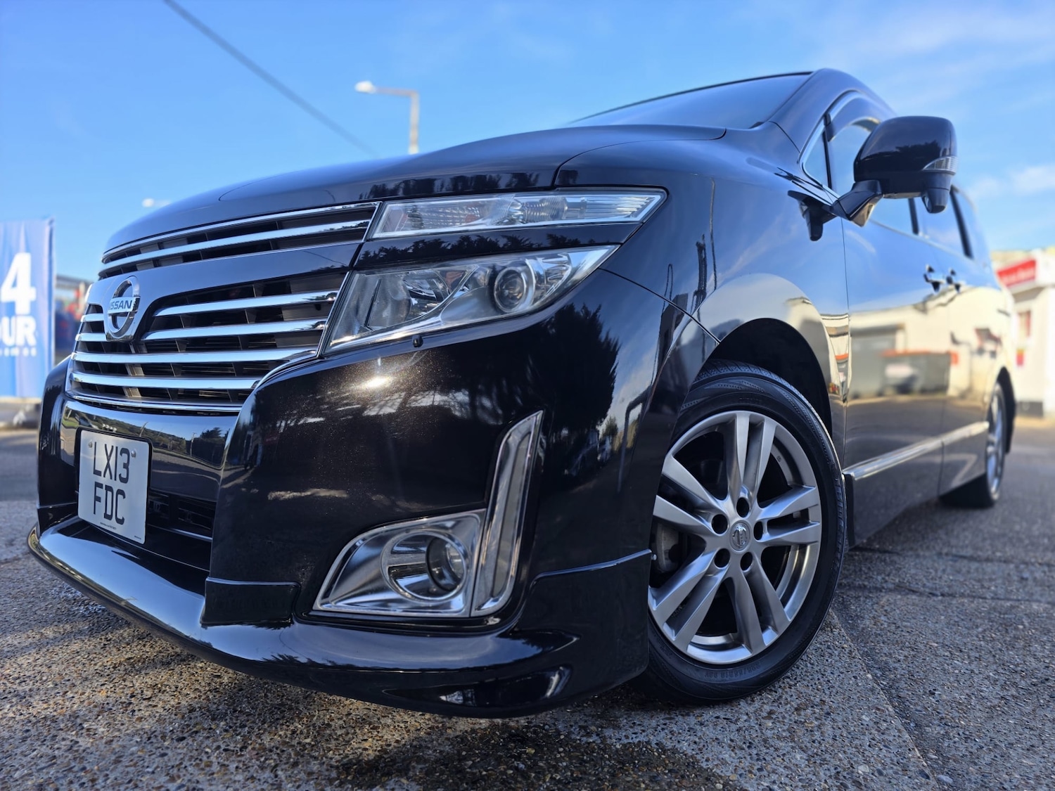 Used Nissan Elgrand 2013 for sale - 76067335: Photo 10