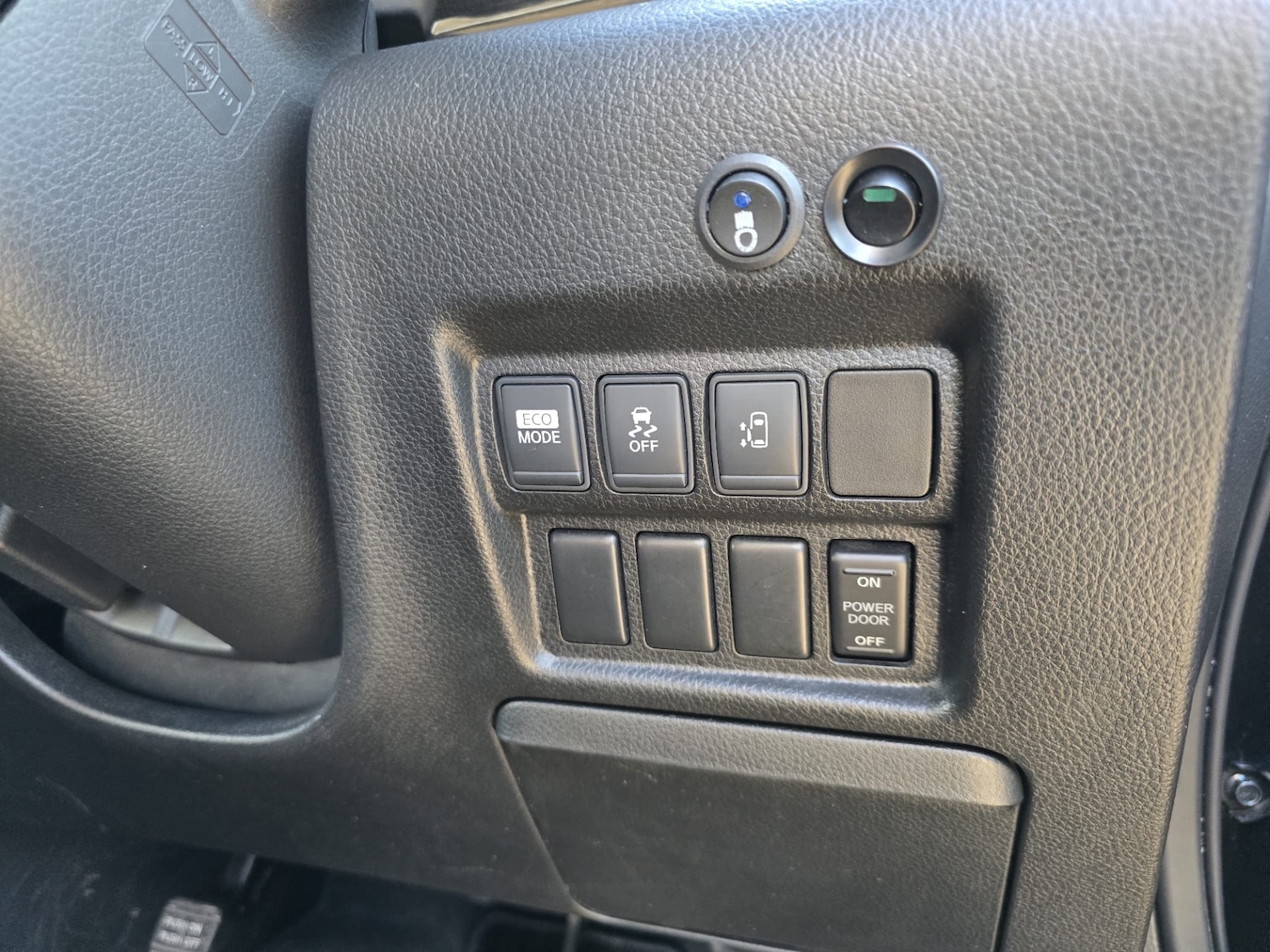 Used Nissan Elgrand 2013 for sale - 76067335: Photo 28