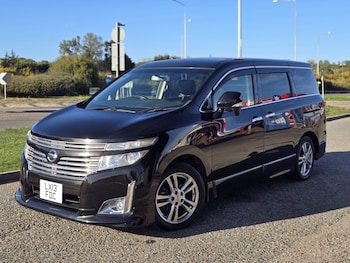 Used Nissan Elgrand 2013 for sale - 76067335: Photo 2
