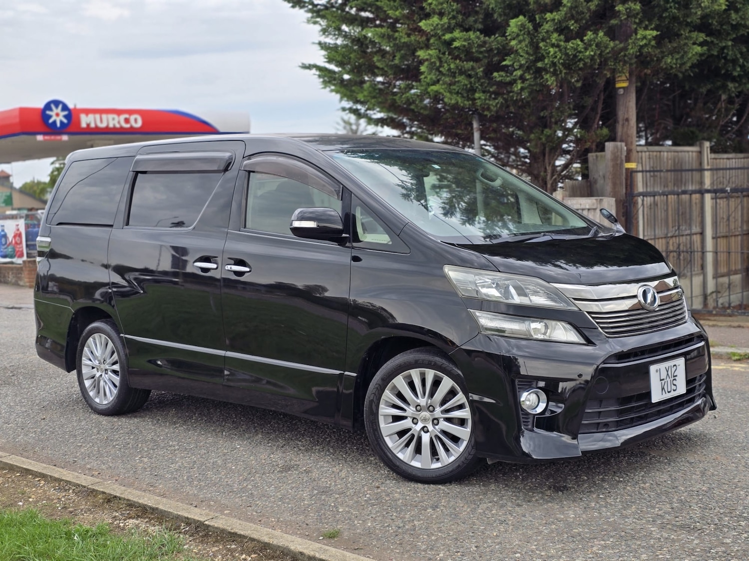 Used Toyota Vellfire 12 for sale - 76017191: Photo 1