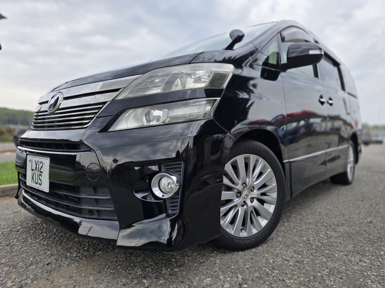 Used Toyota Vellfire 12 for sale - 76017191: Photo 10