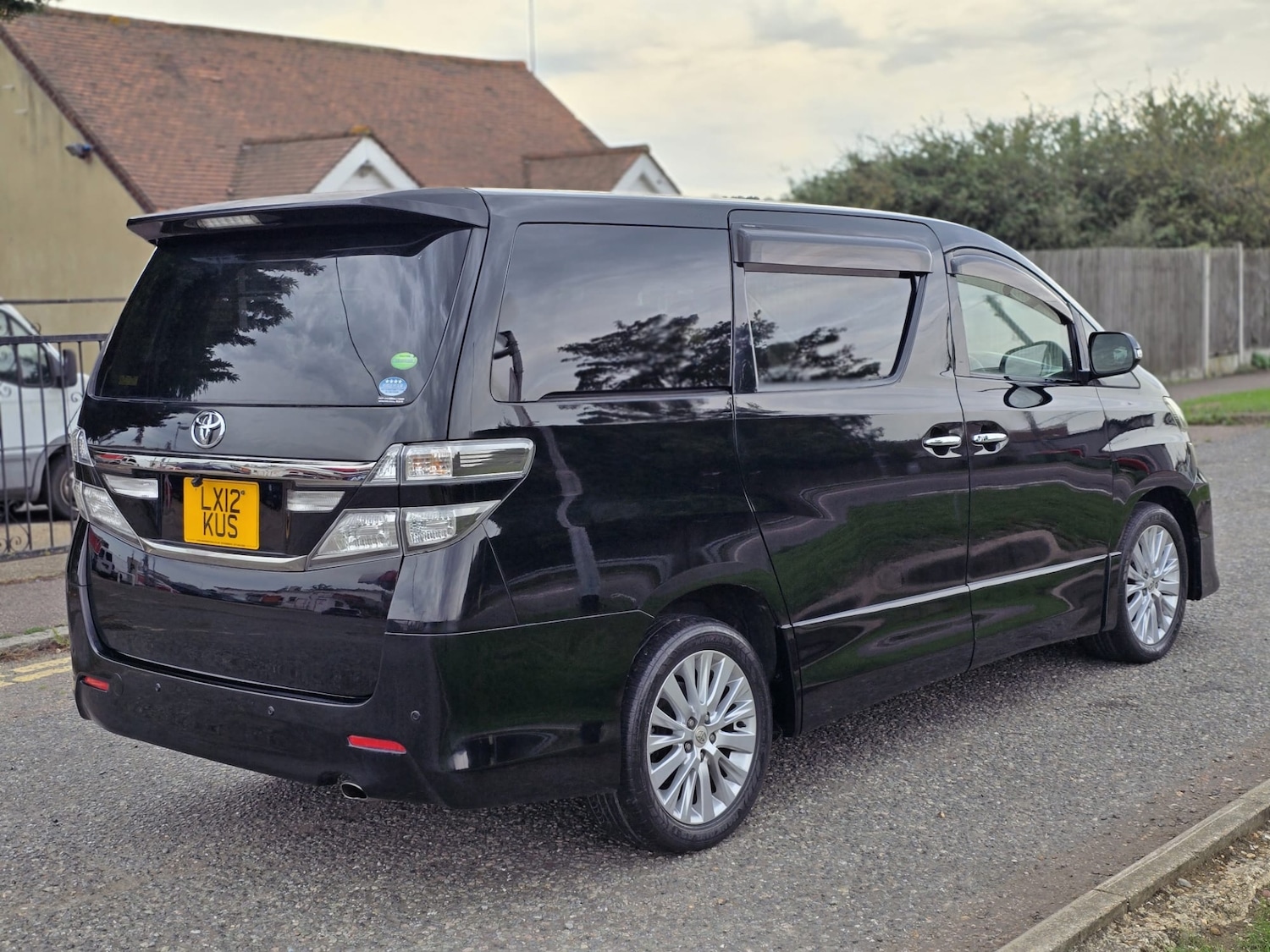 Used Toyota Vellfire 12 for sale - 76017191: Photo 3