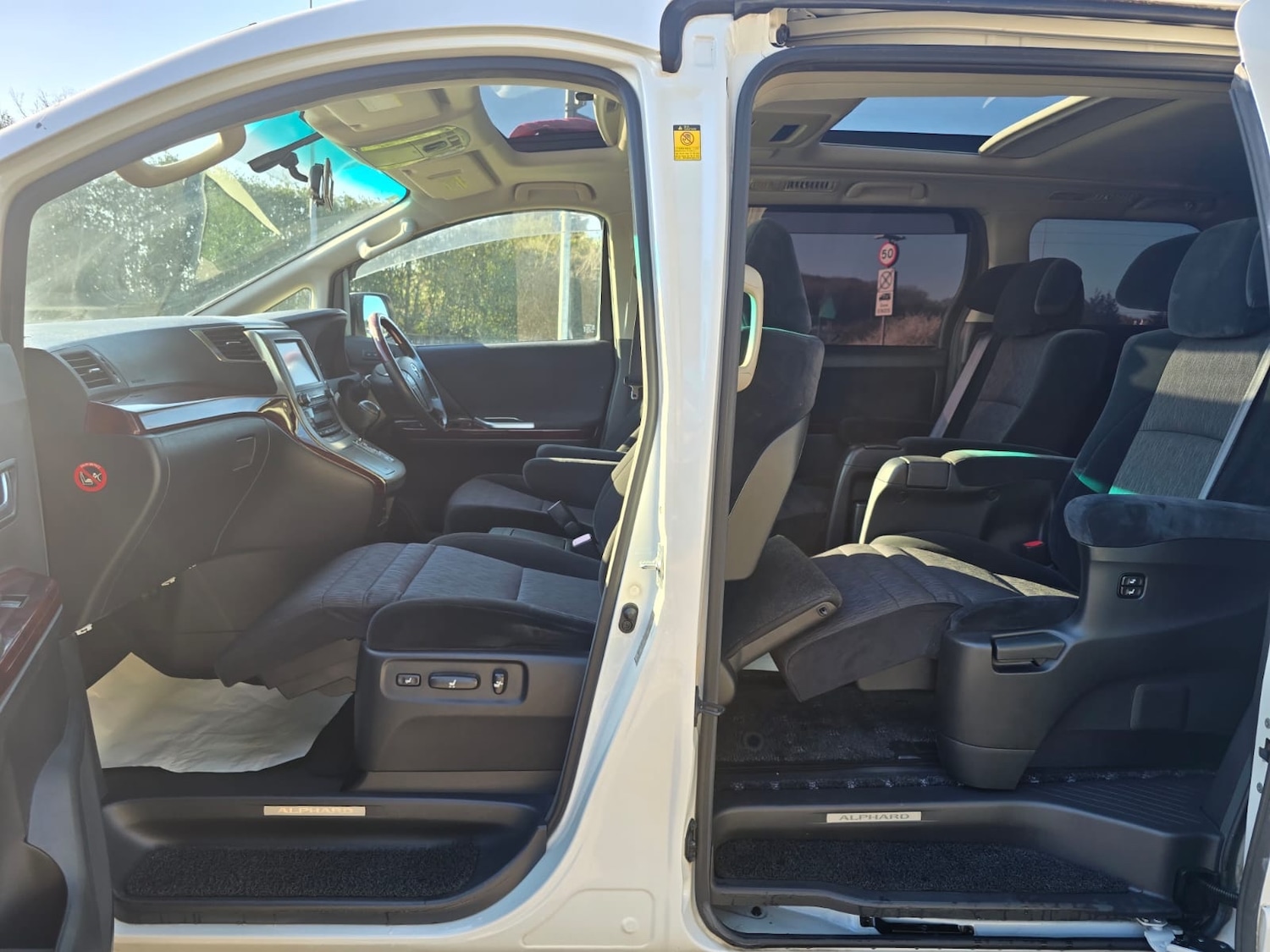 Used Toyota Alphard 2026 for sale - 77946197: Photo 18