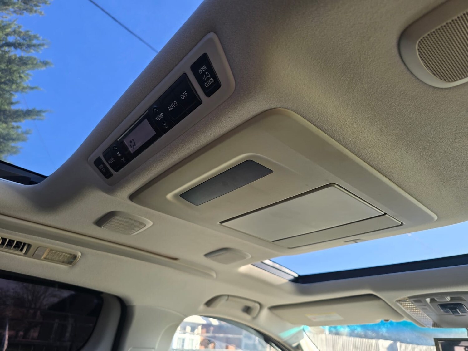 Used Toyota Alphard 2026 for sale - 77946197: Photo 28