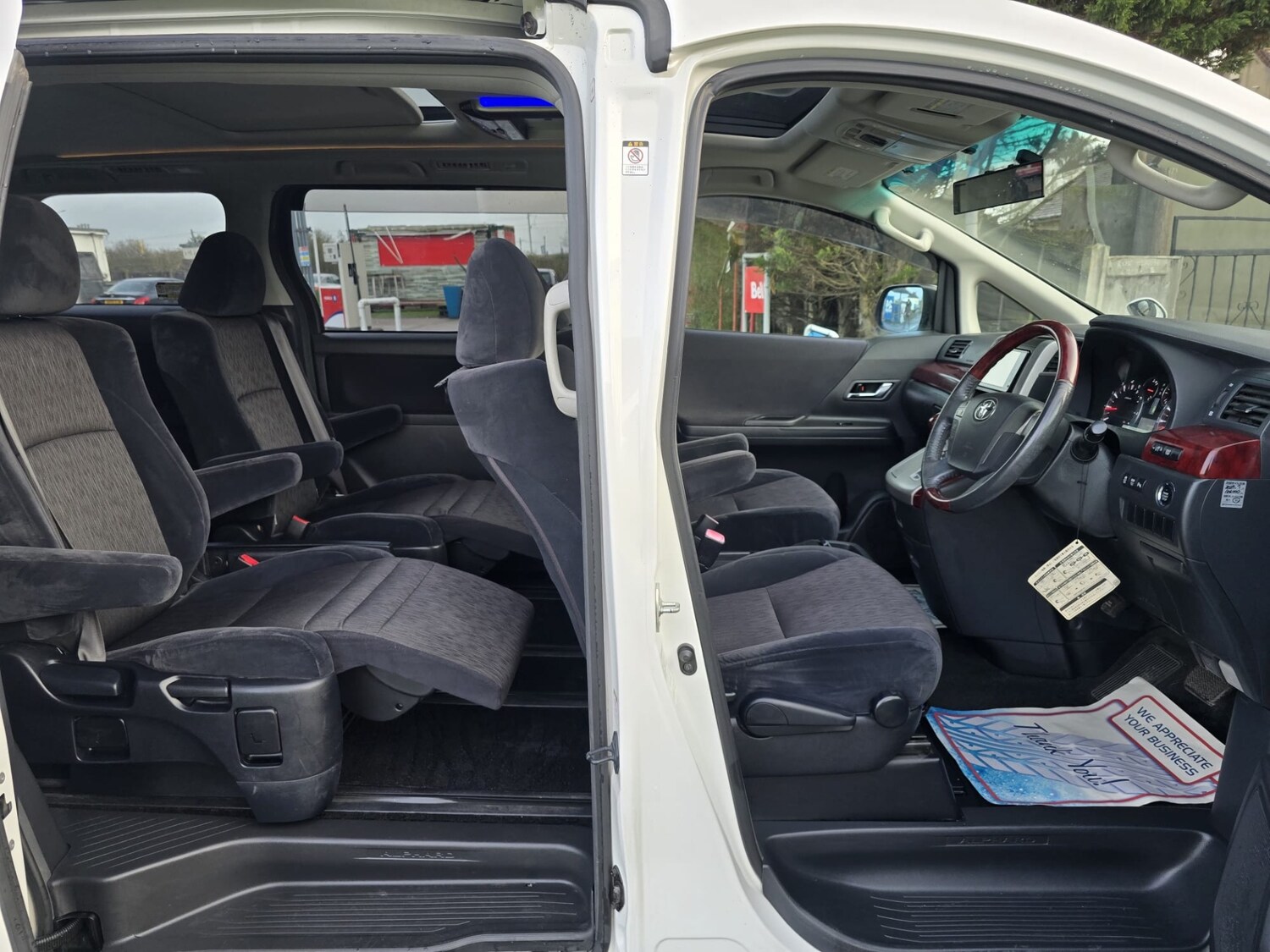 Used Toyota Alphard 2009 for sale - 77530378: Photo 18