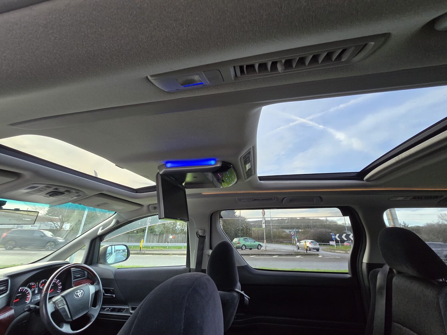 Used Toyota Alphard 2009 for sale - 77530378: Photo 23