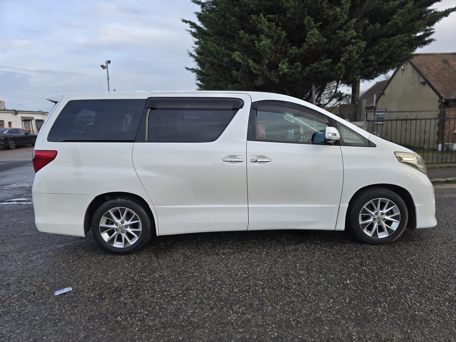 Used Toyota Alphard 2009 for sale - 77530378: Photo 7