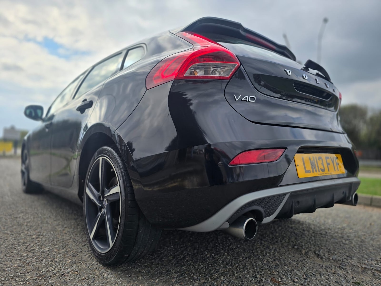 Used Volvo V40 2013 for sale - 76088805: Photo 12