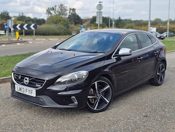 Used Volvo V40 2013 for sale - 76088805: Photo 2