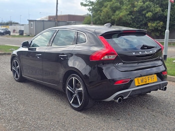 Used Volvo V40 2013 for sale - 76088805: Photo 4