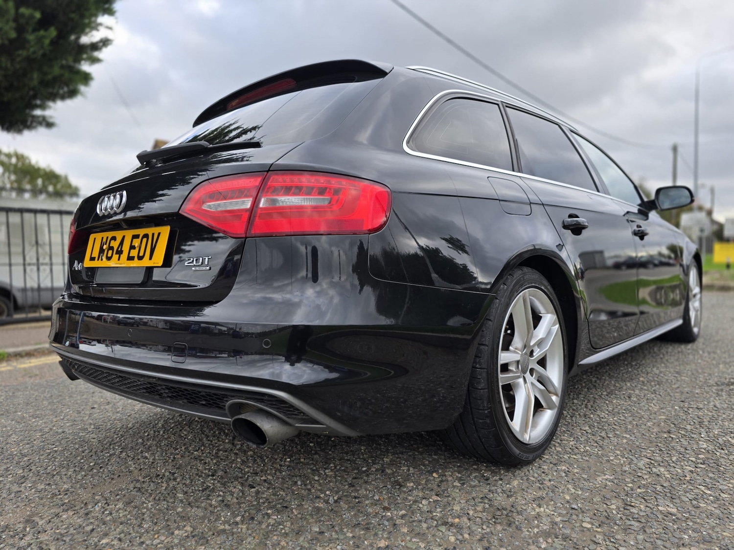 Used Audi A4 2014 for sale - 75997110: Photo 11