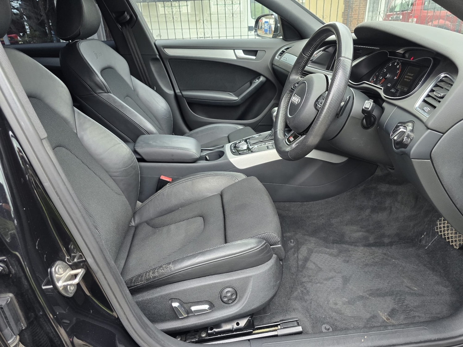 Used Audi A4 2014 for sale - 75997110: Photo 13