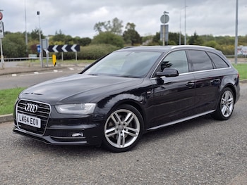 Used Audi A4 2014 for sale - 75997110: Photo 2