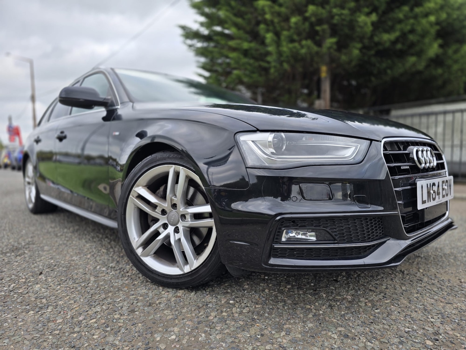 Used Audi A4 2014 for sale - 75997110: Photo 9