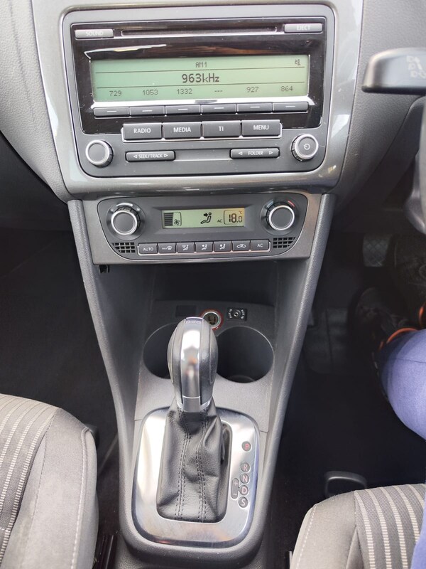 Used Volkswagen Polo 2010 for sale - 74854631: Photo 16