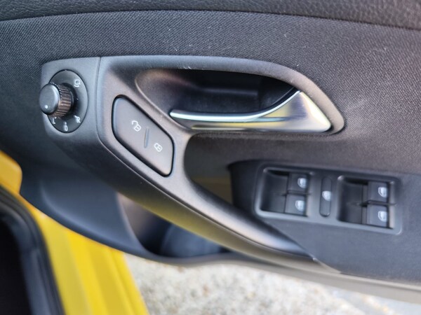 Used Volkswagen Polo 2010 for sale - 74854631: Photo 18