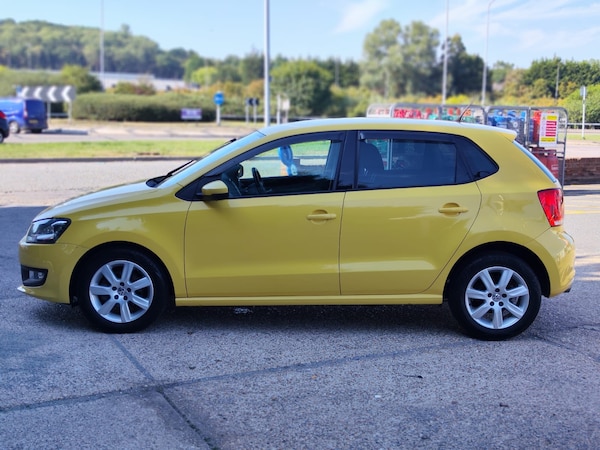 Used Volkswagen Polo 2010 for sale - 74854631: Photo 8