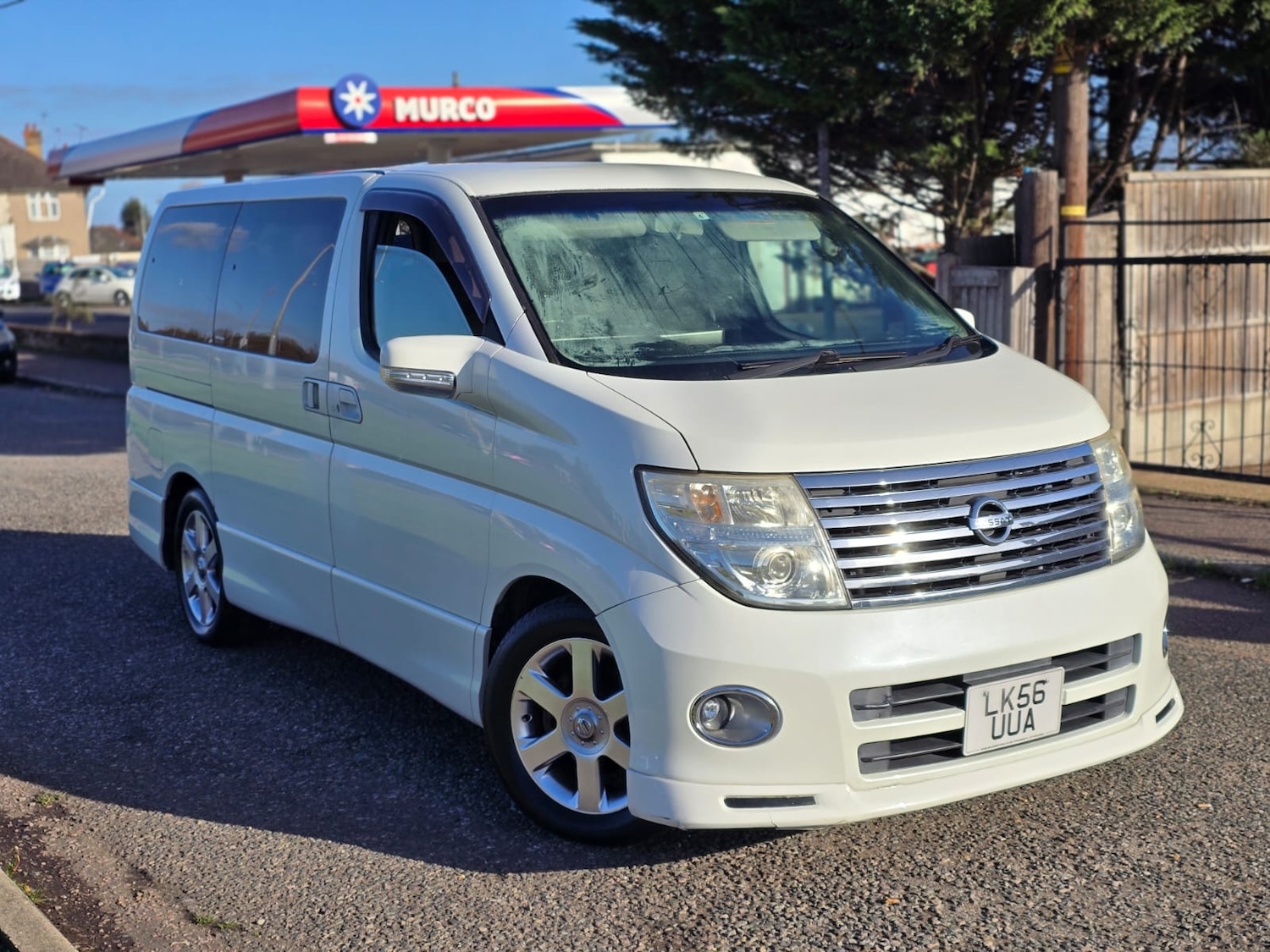 Used Nissan Elgrand 2006 for sale - 76599690: Photo 1